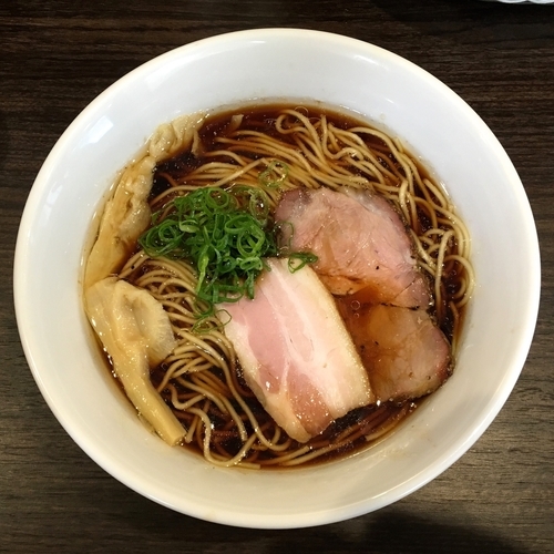 「醤油ラーメン」@かしわぎの写真