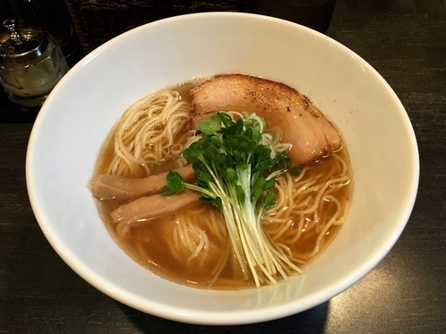「煮干しそば」@煮干しそば 虎愼 八幡山店の写真