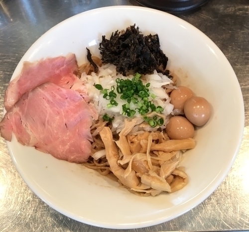 「[臨時限定] 煮干油そば ¥800」@さんじの写真