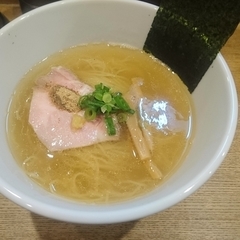 鯛煮干らーめん 麺屋 鯱の画像