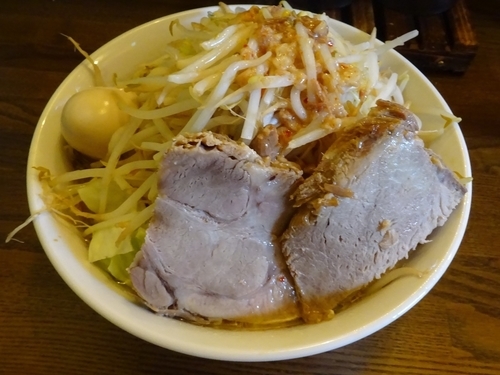 「ラーメン：300g（780円）＋味玉（100円）」@高木のぶぅの写真