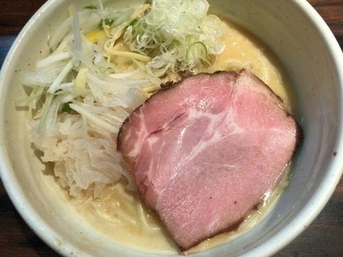 「鶏白湯らーめん(塩)大盛り」@（麺）並木商事の写真