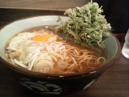 「月見そば（350円）+春菊天（80円）」@船堀そば 文殊の写真