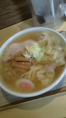 「塩ワンタン麺  850円」@手打ちラーメン 清仁軒の写真