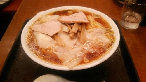 「ワンタンメン 大盛」@上海楼の写真