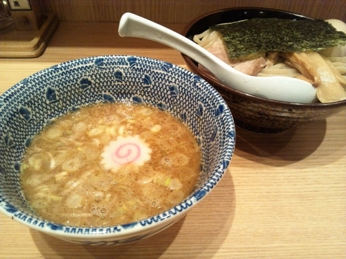 「味玉つけ麺中盛（830円）」@舎鈴 新宿西口店の写真