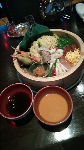 「夏野菜と海鮮の宝龍冷やしつけ麺２７３２円（夏季限定、サ税込」@中国料理 チャイナルームの写真