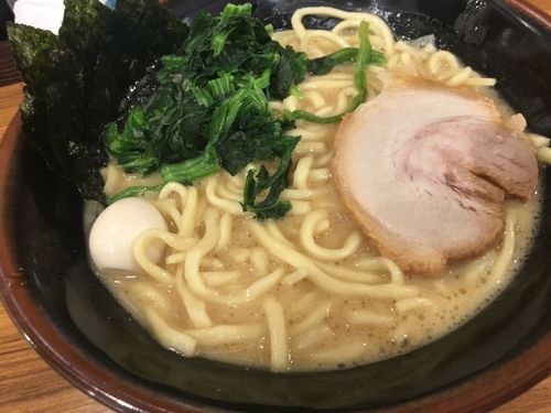 「豚骨醤油」@横浜家系ラーメン 壱角家 西川口店の写真