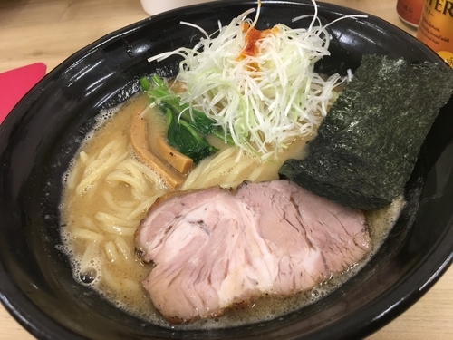 「魚介豚骨醤油」@麺処 有彩の写真