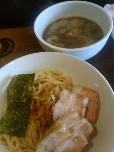 「煮干しつけそば800円+肉増し」@麺処 遊 蕨店の写真