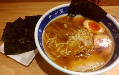 「のり玉らーめん」@せたが屋 FC京急鶴見駅店の写真