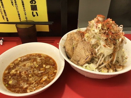「つけ麺 辛め富士山」@豚ラーメン 板橋駅前店の写真