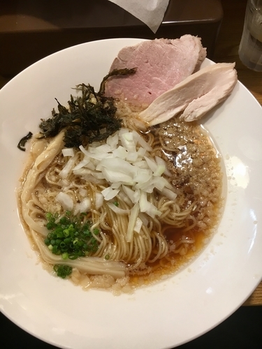 「背脂煮干し醤油ラーメン」@麺庵 小島流の写真
