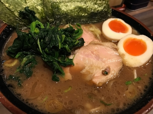 「ラーメン のりたまご」@神田ラーメン わいず 神田本店の写真
