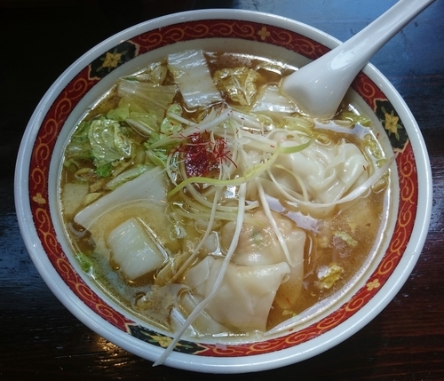 「わんたんめん(塩・細麺)  780円」@わんたんめんの店 しお福の写真