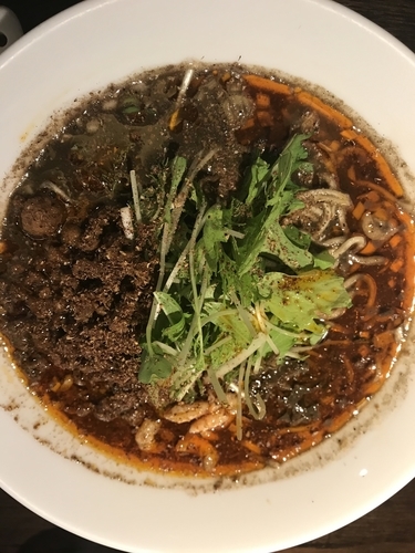 「黒胡麻担々麺  辛さ4 痺れ4」@四川担担麺 阿吽 湯島店の写真