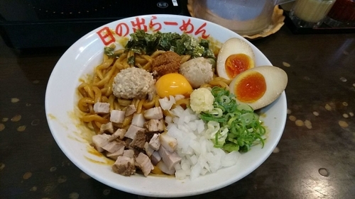 「辛味噌ガッツ麺DX 大盛り 味卵」@日の出らーめん 横浜桜木町本店の写真