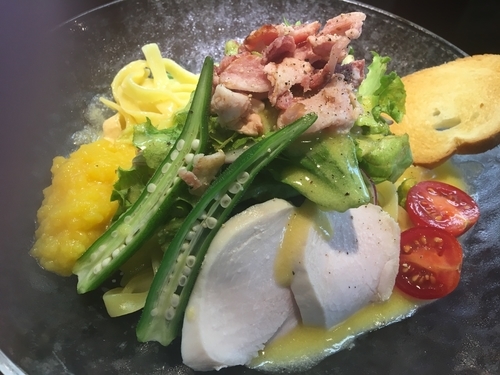 「【期間限定】冷やしサラダ麺900円」@麺屋三一五の写真