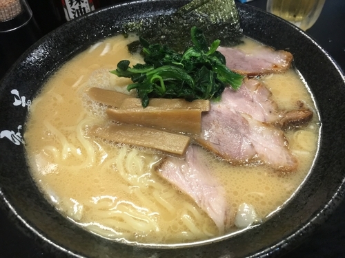 「豚骨ラーメン」@らーめん 竜美 与野本町店の写真