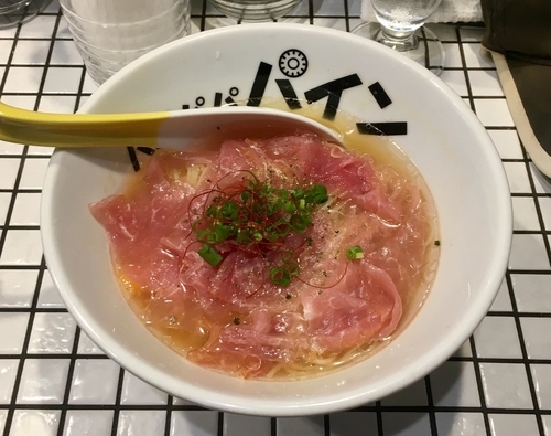 「メメメメメロン」@パパパパパインの写真