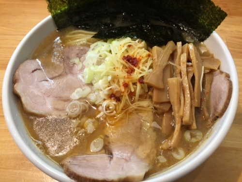 「塩ラーメン小(チャーシュー小+のり)」@自家製中華そば としおかの写真