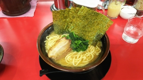 「醤油ラーメン 肪多め 海苔増し」@丸子家の写真