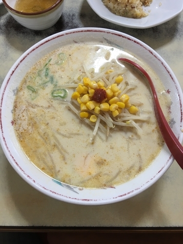 「白味噌ラーメン(大盛り)」@手打ラーメン 暖宝の写真