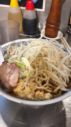 「ラーメン 赤 大盛り 味玉」@ラーメン大 下高井戸店の写真