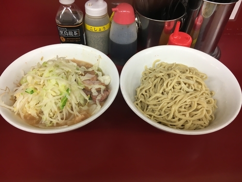 「小ラーメン  ➕ つけ麺   ニンニク➕ヤサイ」@ラーメン二郎 相模大野店の写真