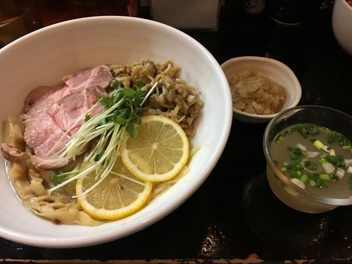 「鶏・貝出汁冷製昆布水白醤油つけ麺 1000円」@麺屋33の写真