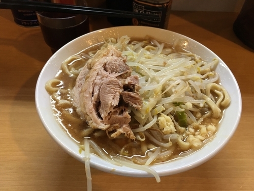 「小ラーメンニンニク少なめ」@豚星。の写真