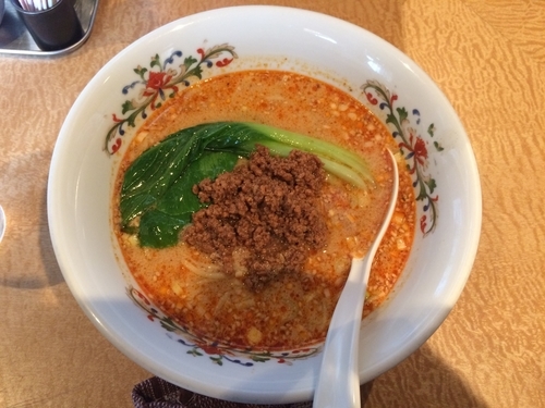 「白胡麻担担麺」@新中華食堂 天海の写真