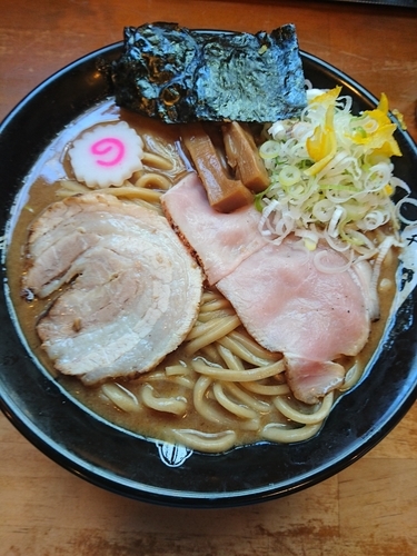 「中華そば (並) 800円」@中華蕎麦 とみ田の写真