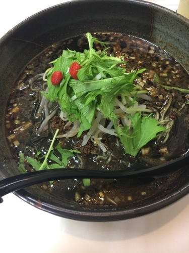 「黒ゴマ坦々麺」@天満橋ササラの写真