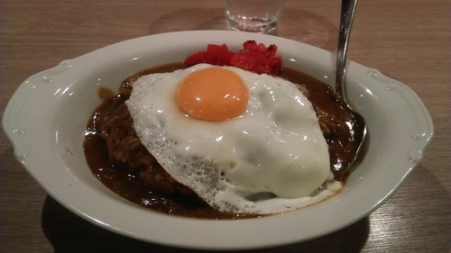 「辛来飯（つんのめった蒲田） 900円」@ニューキャッスルの写真