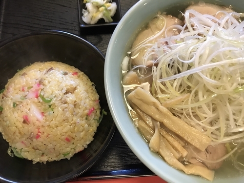 「Aランチ（850円）に麺大盛り（50円）チャーシュー増し（200」@佐野ラーメン たかのの写真