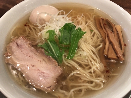 「味玉汐の旨味ソバ880円」@Tomboの写真