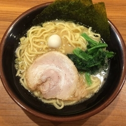 ラーメン  醤油