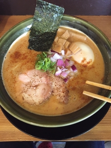 「激辛とりまみれラーメン」@らーめん タンポポの写真
