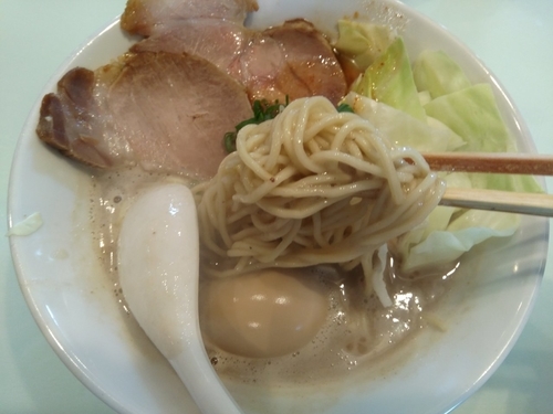 「味たま豚骨ラーメン➕メンマ!」@らーめん 五ノ神精肉店 煮干し編の写真