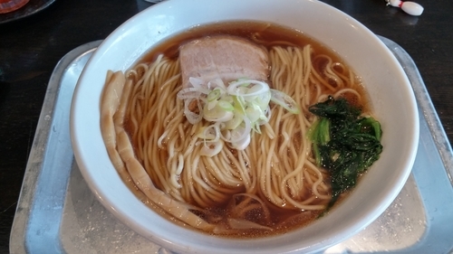 「ラーメン(醤油)」@半チャンラーメン たまぞう 下柚木店の写真