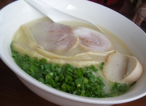「鶏白湯 塩＋味玉」@麺屋 菜々兵衛の写真