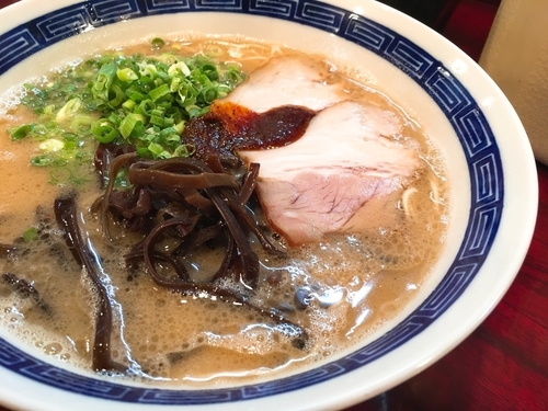 「豚骨ラーメン」@拉麺 空海 本店の写真