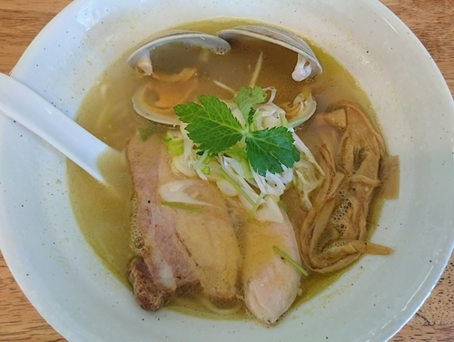 「貝塩拉麺」@麺屋 心羽の写真