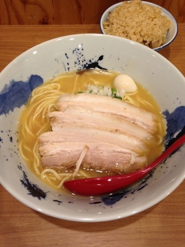 「豚増ラーメン 炊き込みご飯」@ラーメン カワタカの写真