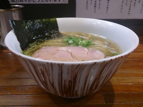 「淡口醤油」@町田汁場 しおらーめん進化 町田駅前店の写真