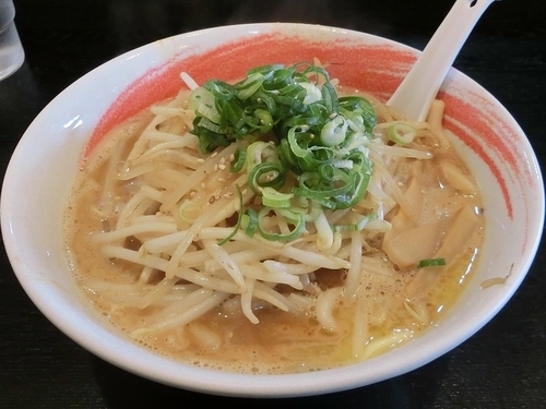 「8番ホワイト」@ドレファラシドの写真