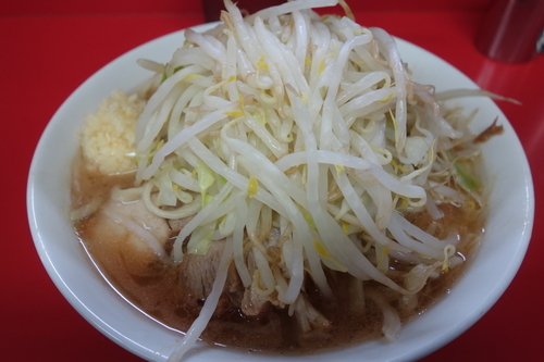 「小ラーメン豚2枚700円」@ラーメン二郎 茨城守谷店の写真