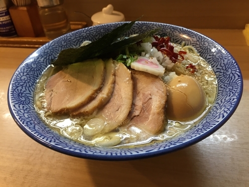 「特製 粟国の塩そば（A）大盛り」@中華そば 多賀野の写真