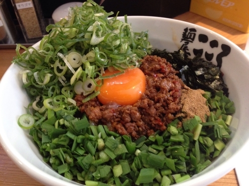 「九条ネギ増し台湾混ぜそば 大盛」@麺屋こころ 梅ヶ丘店の写真